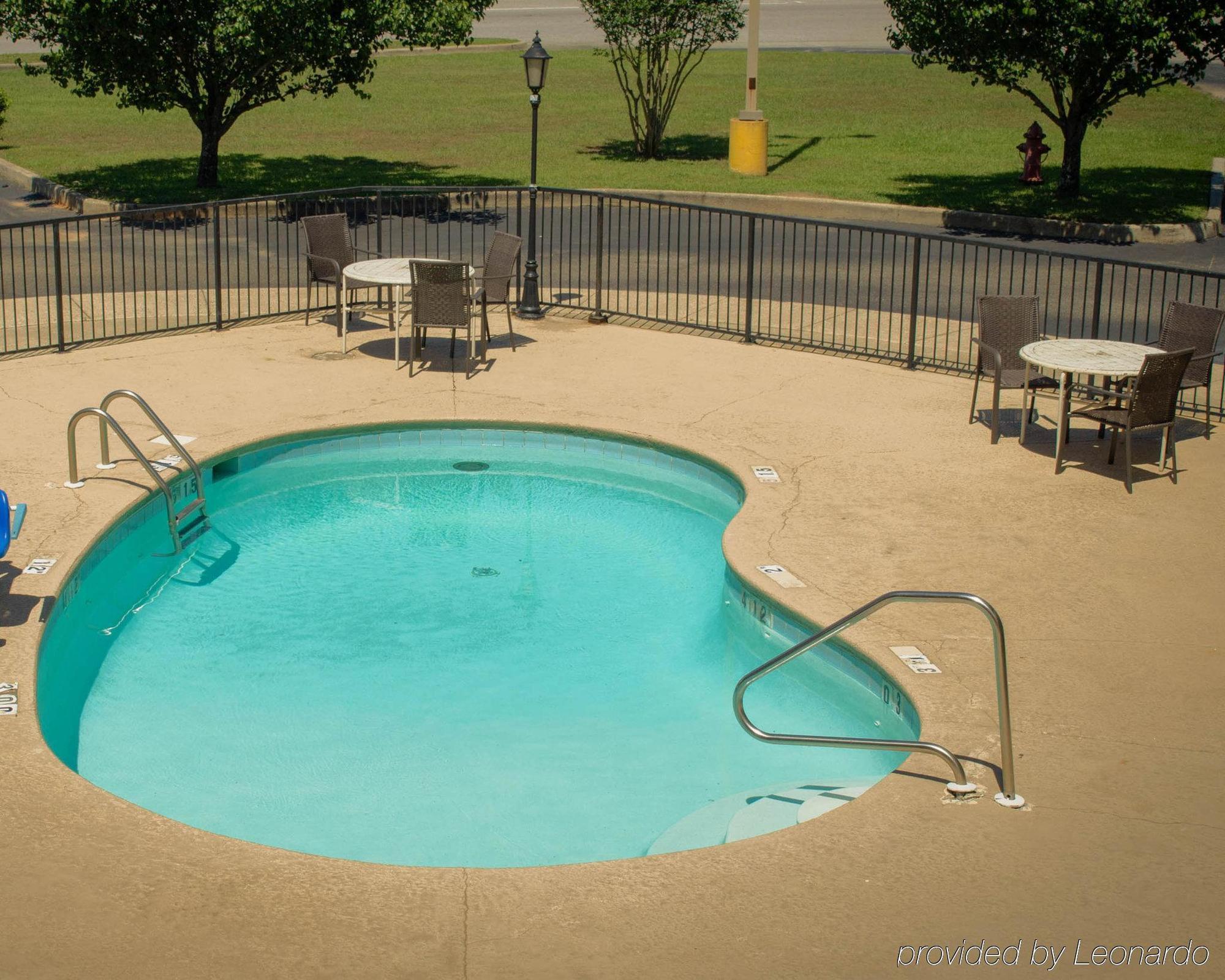 Red Roof Inn Mobile North - Saraland Exterior photo